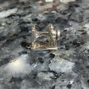 Vintage Sterling Silver Sewing Machine Charm